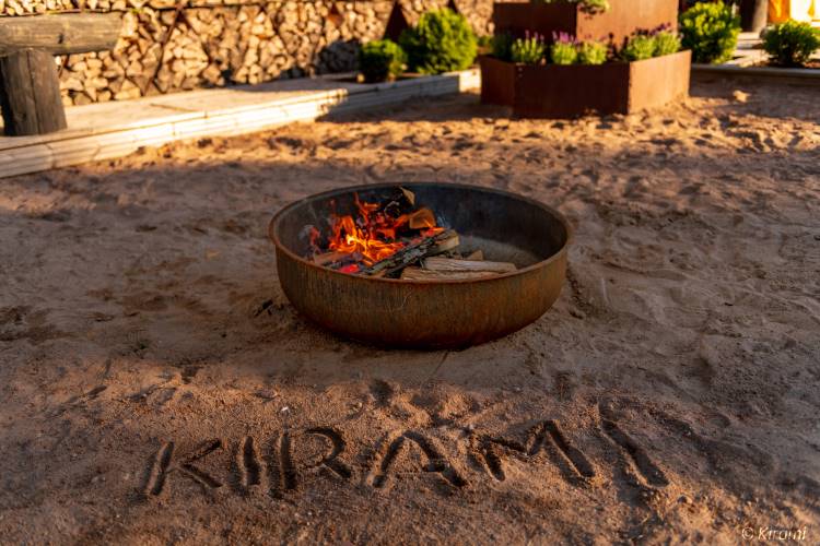 Potete realizzare facilmente un piccolo falò in una pentola Roasty Boss | Kirami