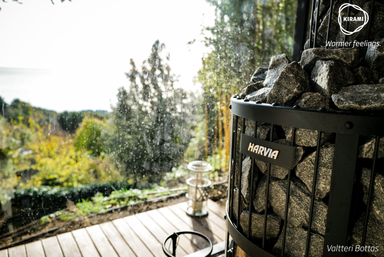 Valtteri Bottas | Così ho una vista spettacolare sul mare che è bello guardare attraverso la finestra della sauna | Kirami FinVision® -sauna