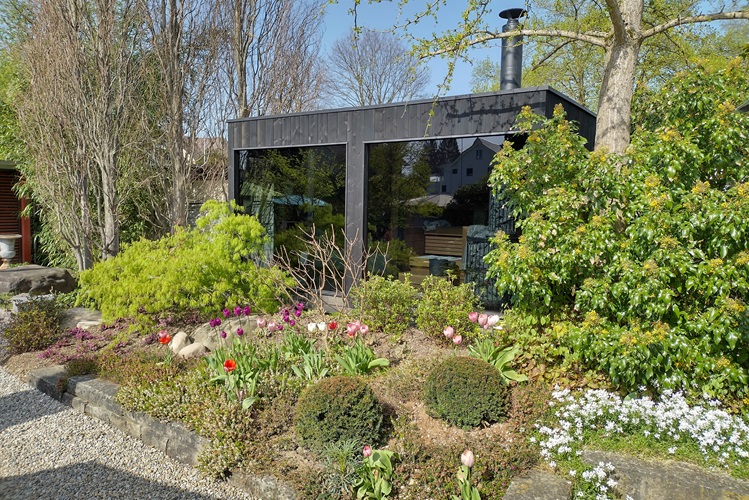 La tradizione della sauna finlandese sta guadagnando sempre più popolarità in Svizzera. 