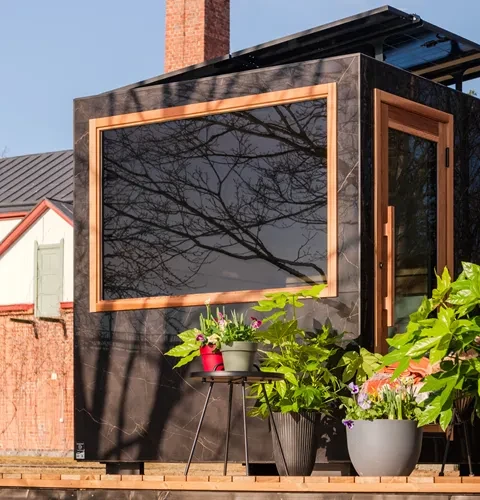 Kirami FinVision® -sauna Zero M con impianto solare