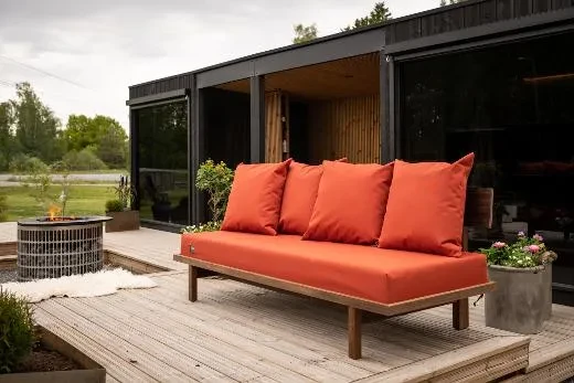 Il set di divani Kirami è adatto sia per il salotto che per la terrazza | Allegato Kirami FinVision®